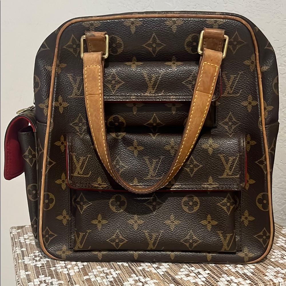 Authentic Louis Vuitton Purse